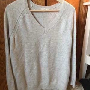 Gap Sweater